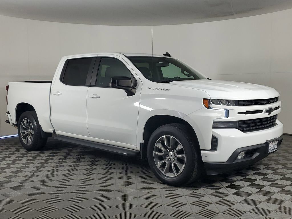 2021 Chevrolet Silverado 1500 RST photo 2