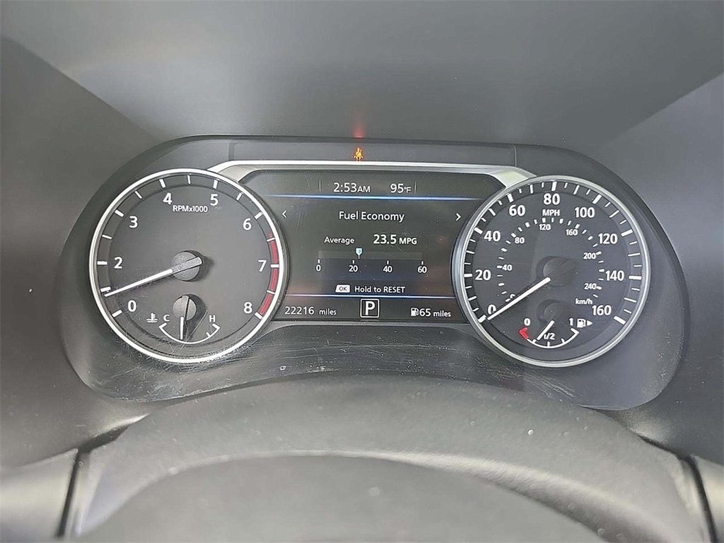 2022 Nissan Sentra SV photo 6