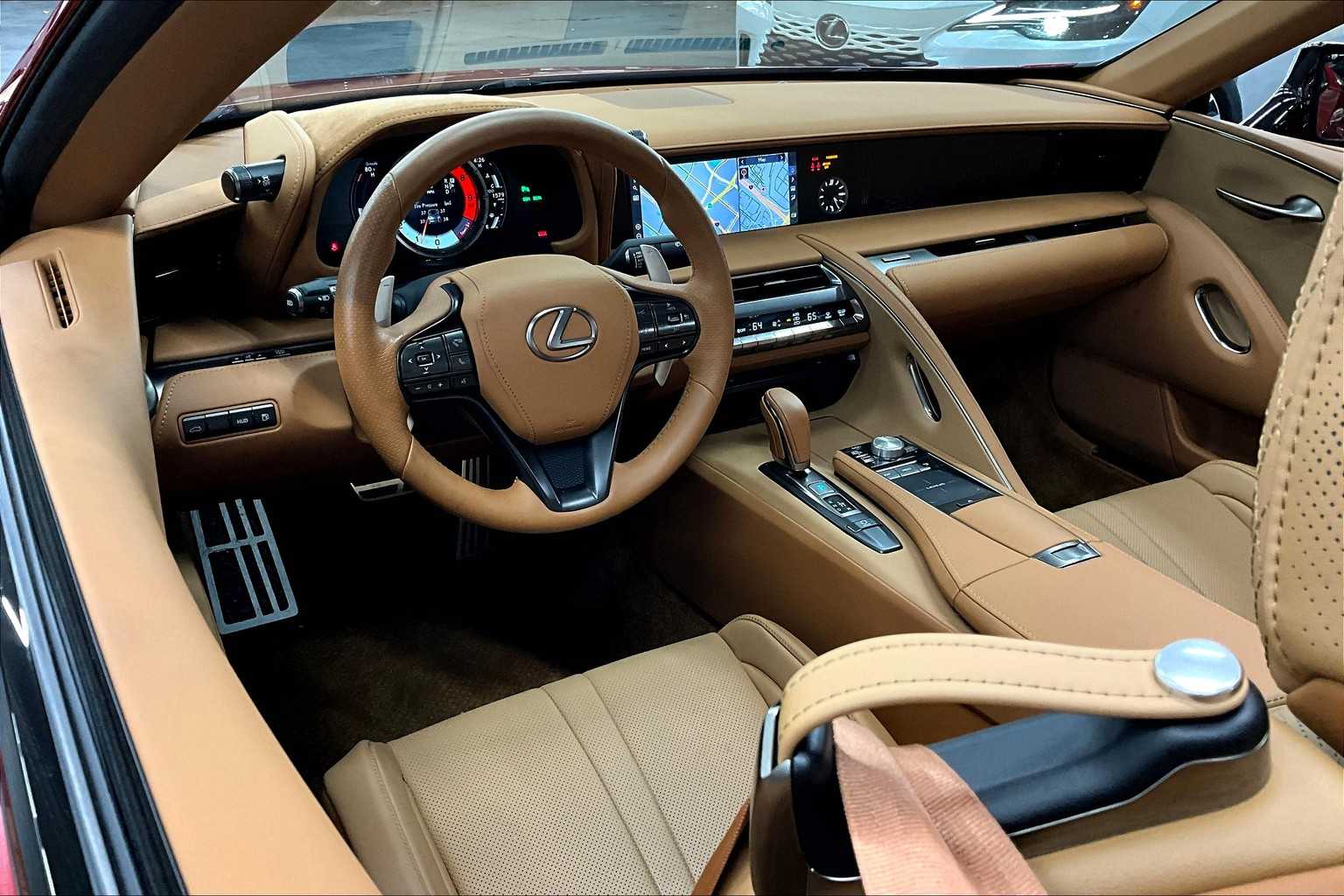 2022 Lexus LC 500 photo 5