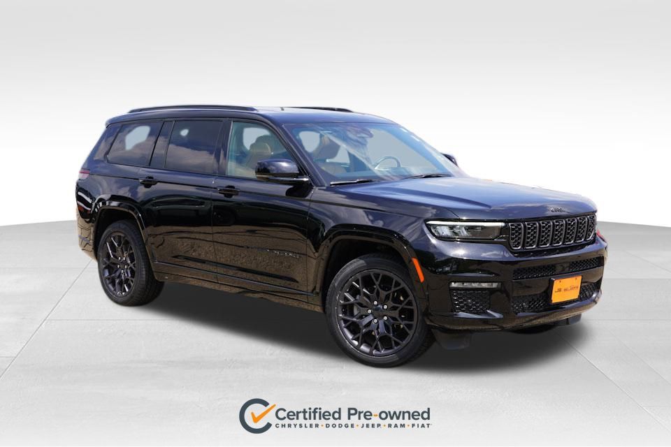 Used 2024 Black Jeep Summit image 1