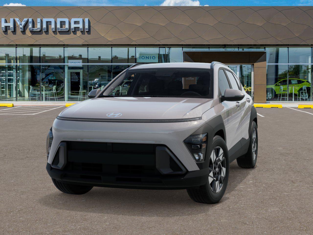 2025 Hyundai Kona SEL photo 4