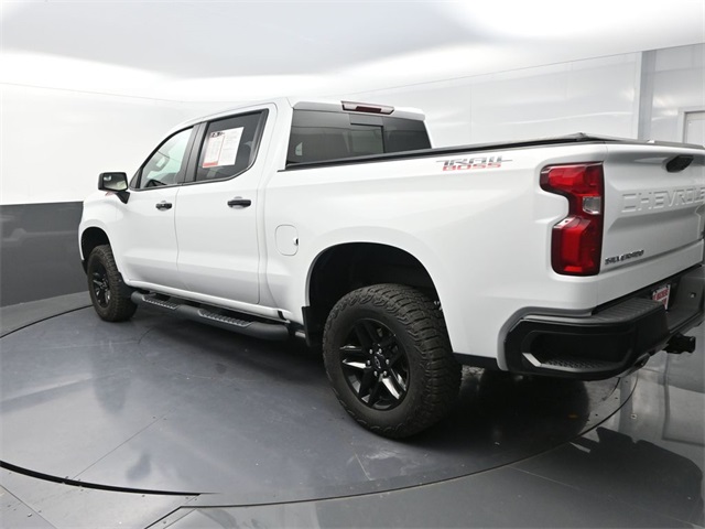 2024 Chevrolet Silverado 1500 LT Trail Boss photo 3