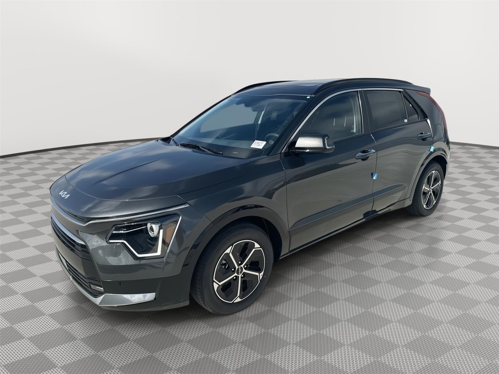 2026 Kia Niro SX's photo