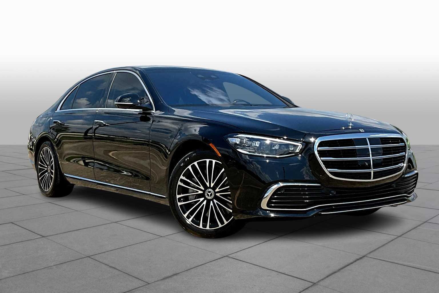 2024 Mercedes Benz S 580e photo 2