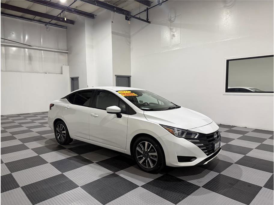 2023 Nissan Versa Sedan