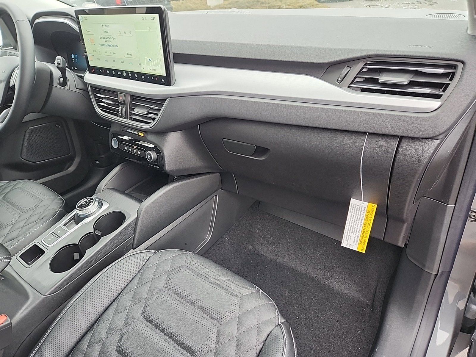 2024 Ford Escape Plug-In Hybrid Premium photo 21