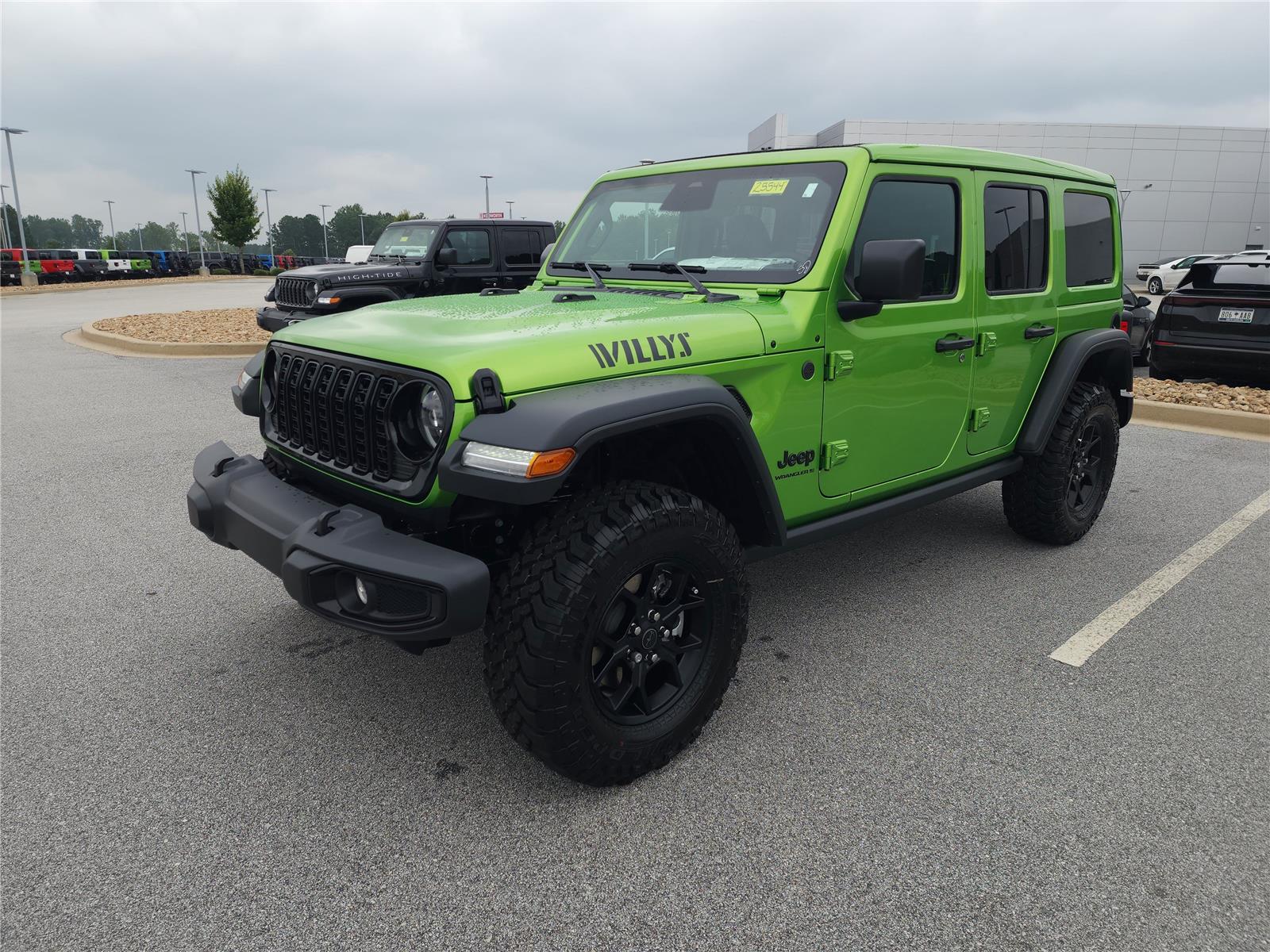 2025 Jeep Wrangler Willys photo 2
