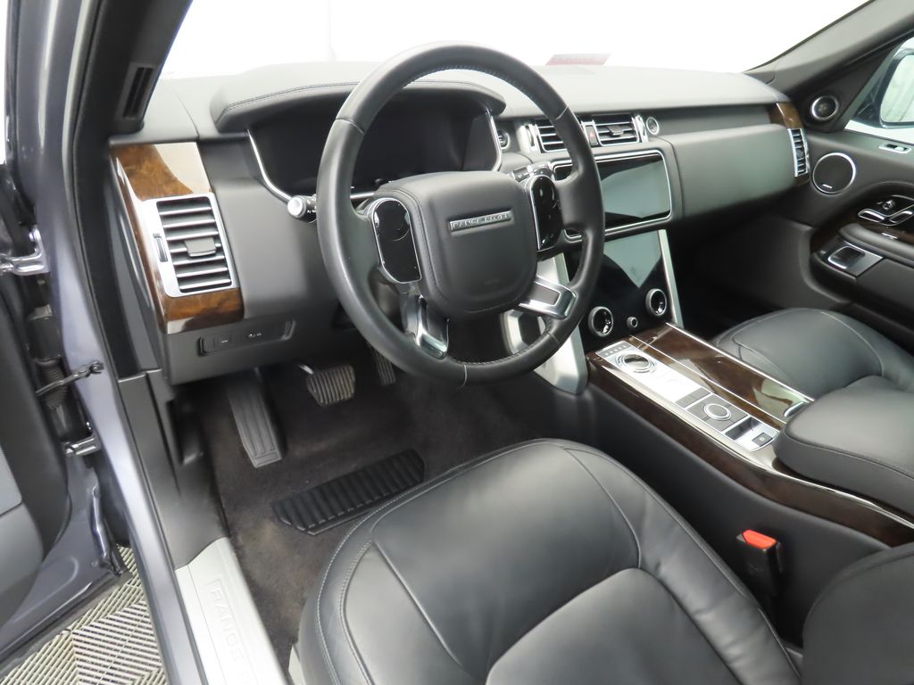 2021 Land Rover Range Rover Base photo 4