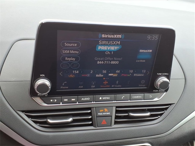 2021 Nissan Altima 2.5 SV photo 5