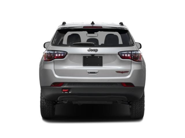 2026 Jeep Compass Trailhawk photo 4