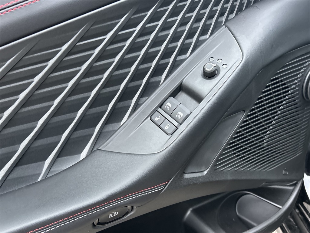 2025 Dodge Charger R/T photo 10