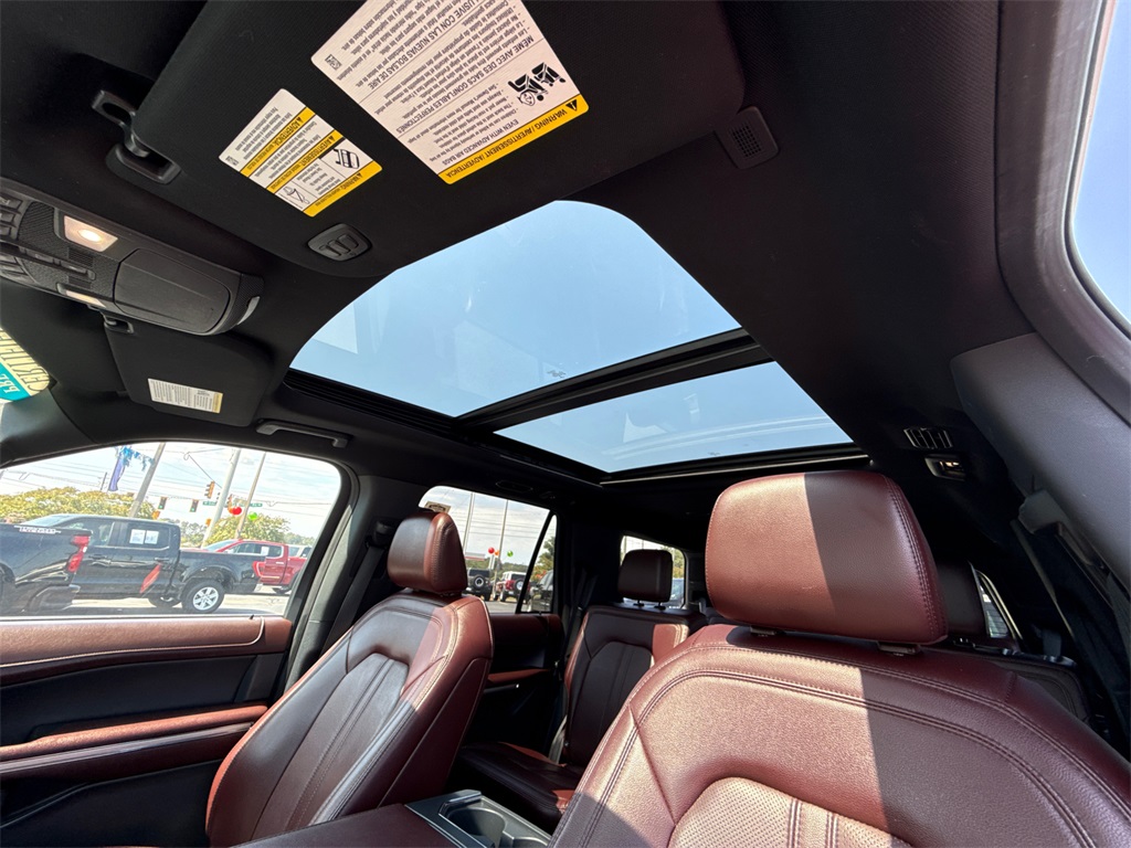 2023 Ford Expedition Limited photo 31