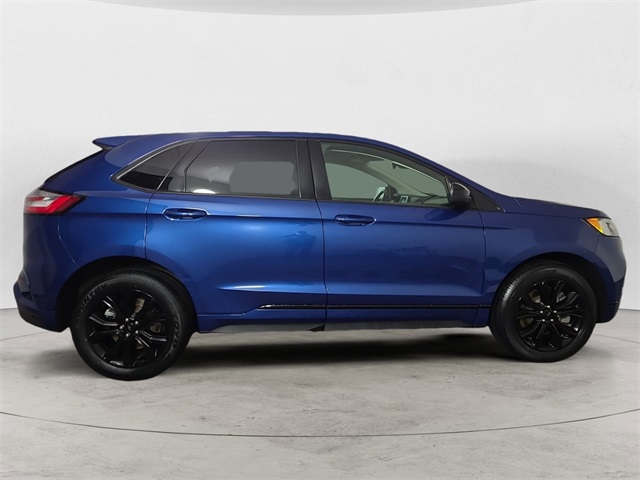 2022 Ford Edge SE photo 6