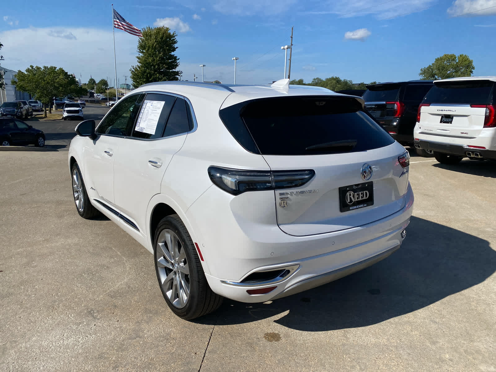 2023 Buick Envision Avenir photo 7
