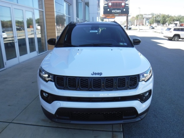 2026 Jeep Compass Limited Altitude photo 3