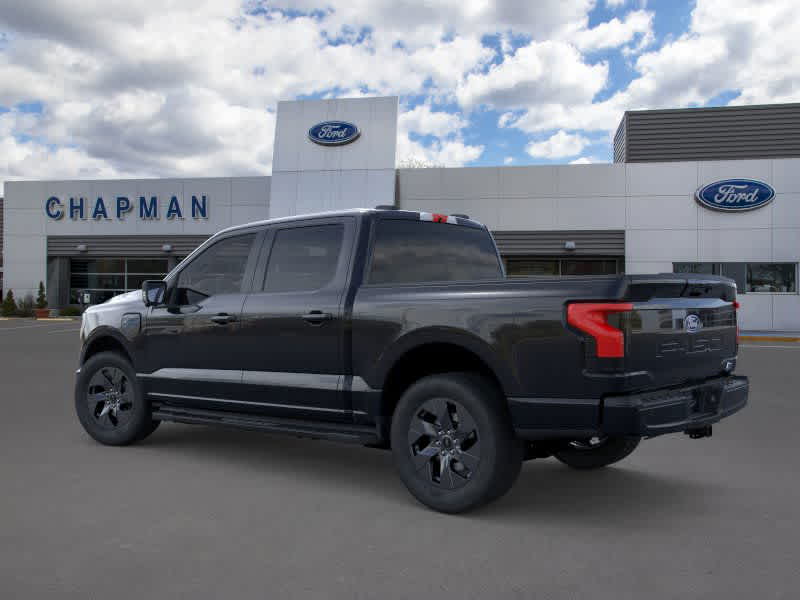 2025 Ford F-150 Lightning XLT photo 3