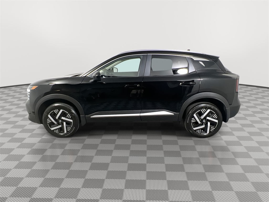 2026 Nissan Kicks SV photo 4