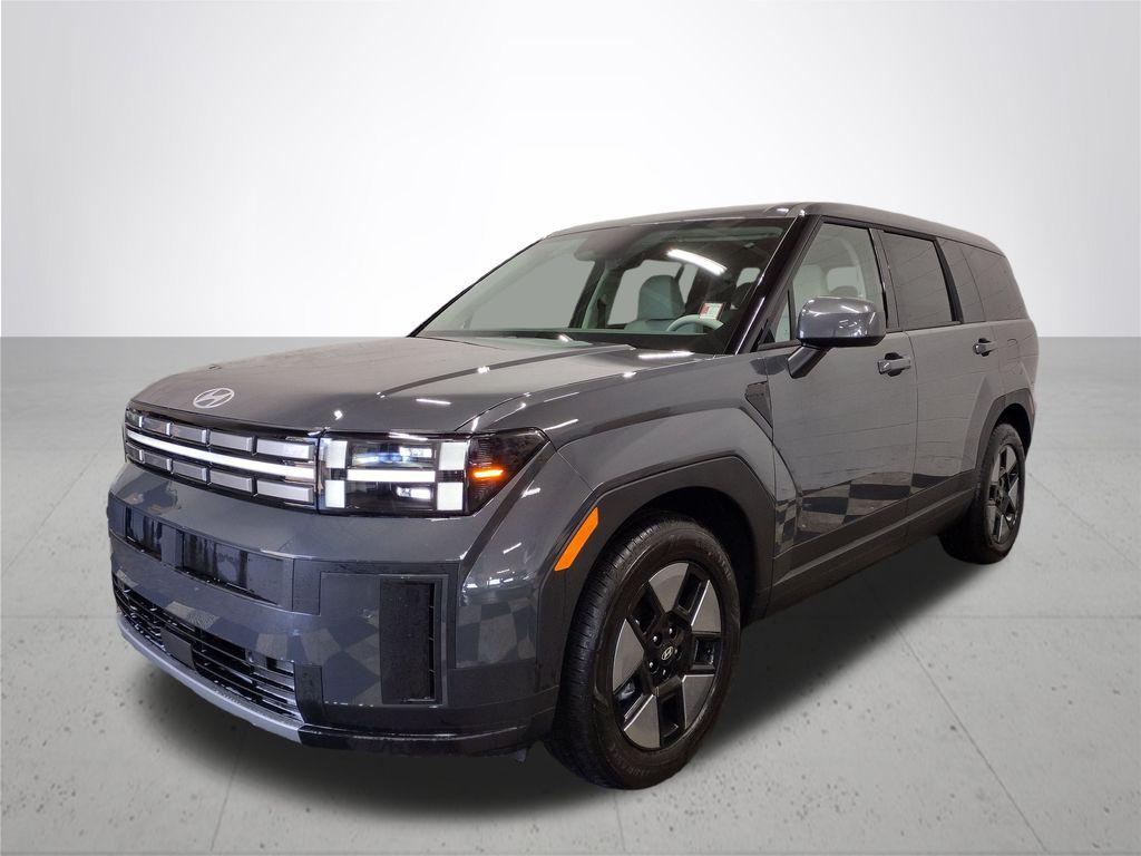 2026 Hyundai Santa Fe SE photo 2