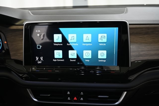 2026 Volkswagen Atlas SEL Premium R-Line photo 4