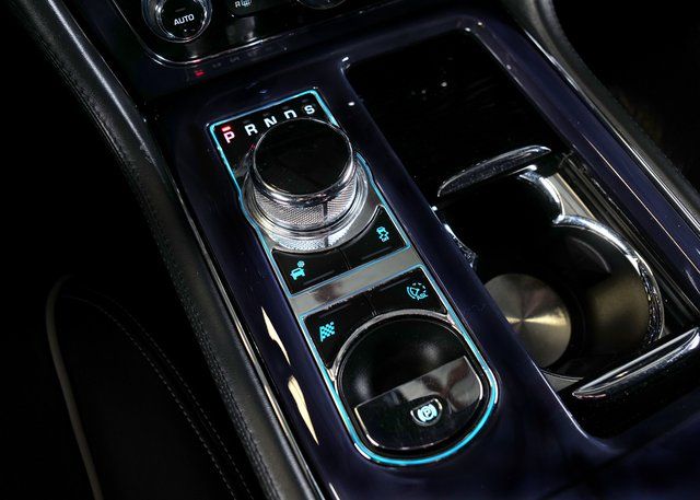 2013 Jaguar XJ XJL Portfolio photo 14