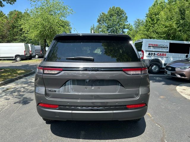 2025 Jeep Grand Cherokee Altitude X photo 5