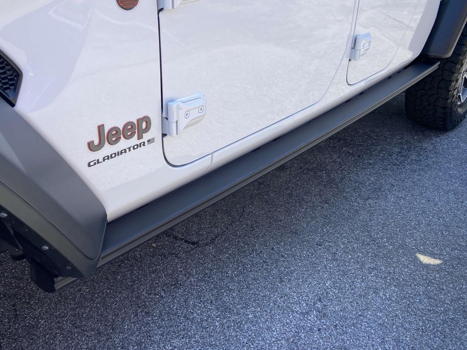 2024 Jeep Gladiator Mojave photo 29