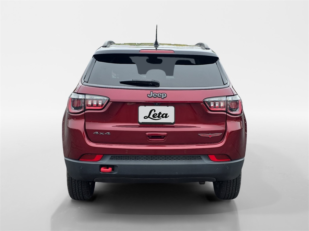2022 Jeep Compass Trailhawk photo 3