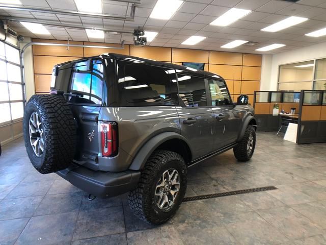 2025 Ford Bronco Badlands photo 7