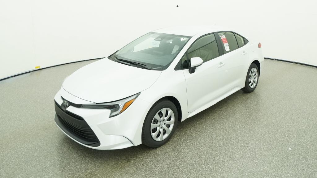 2026 Toyota Corolla LE's photo