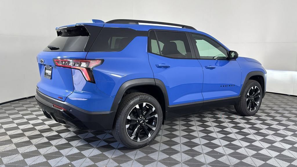 2025 Chevrolet Equinox RS photo 3