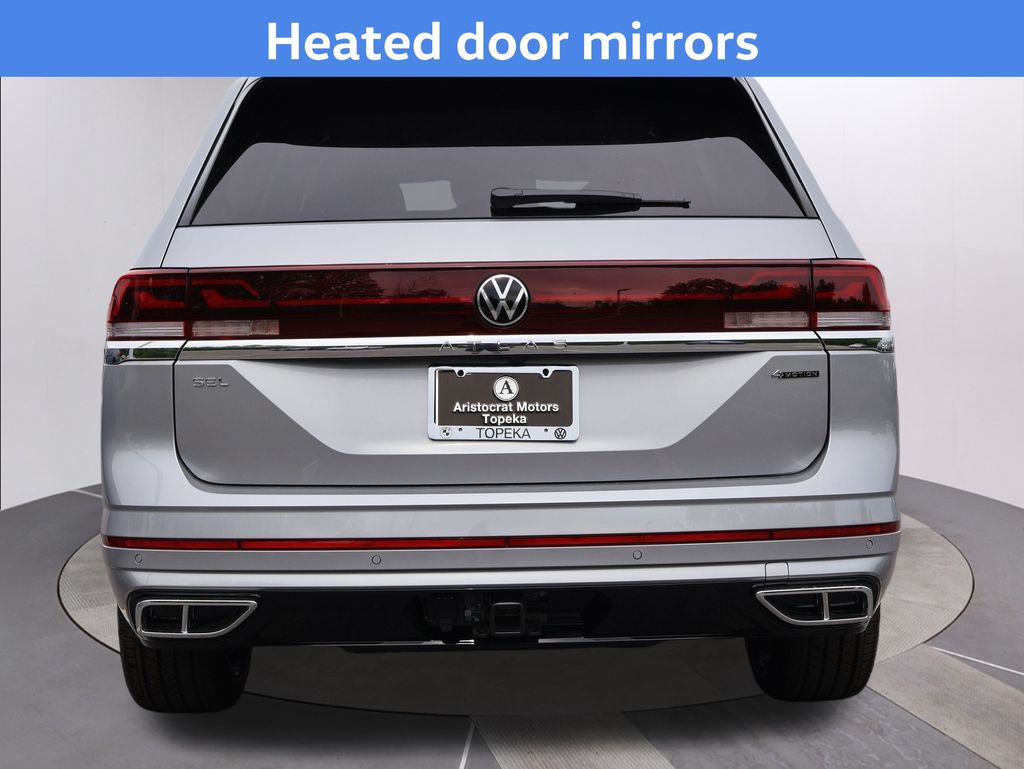 2025 Volkswagen Atlas SEL Premium R-Line photo 4