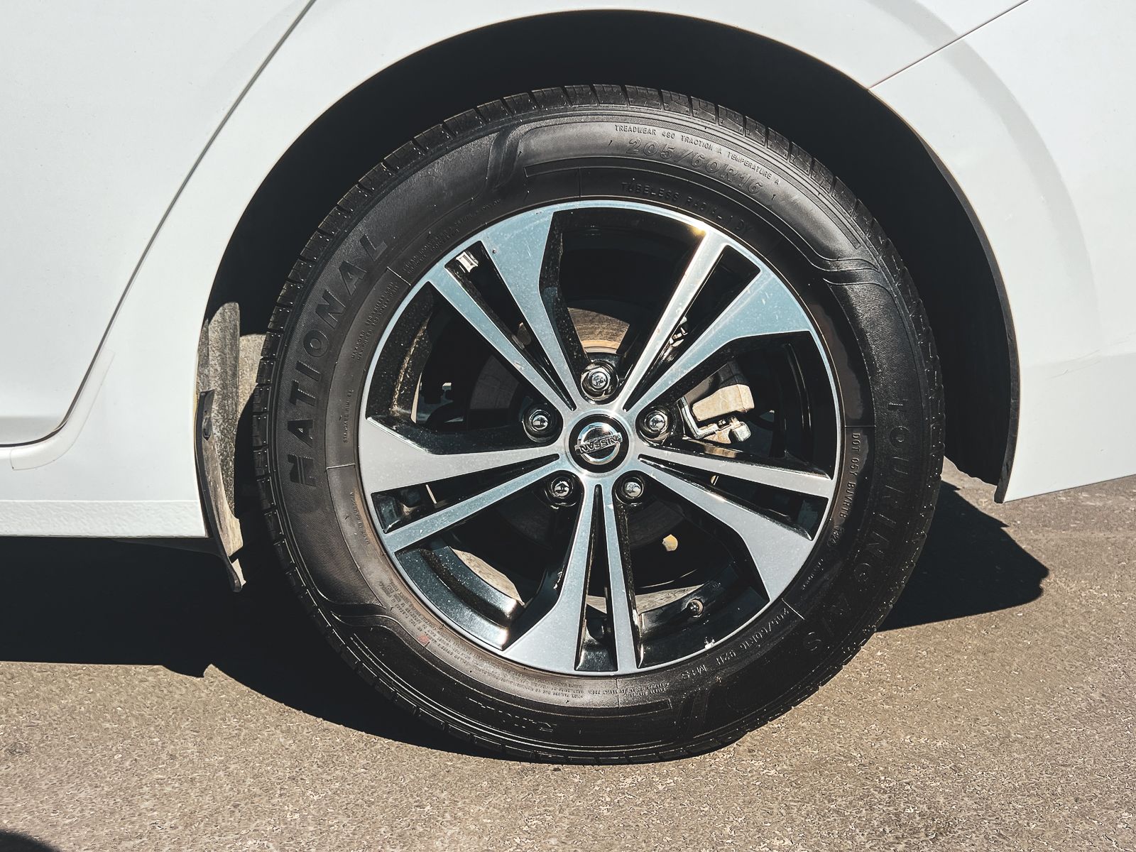 2023 Nissan Sentra SV photo 9
