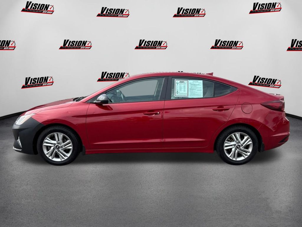 2020 Hyundai Elantra Value Edition photo 4
