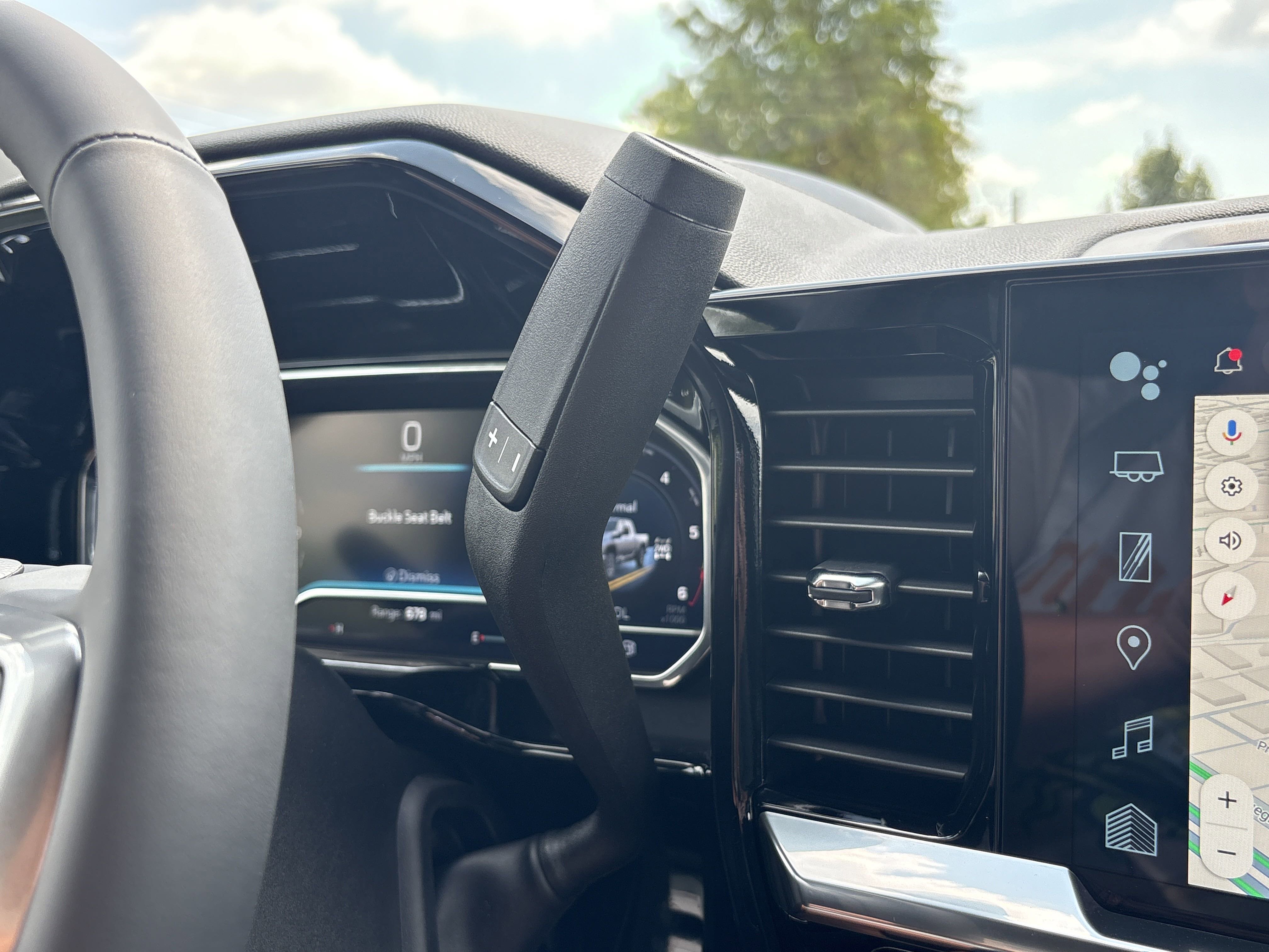 2025 Chevrolet Silverado 2500HD LTZ photo 4