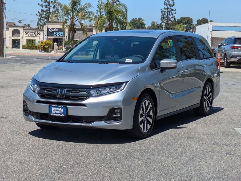 2026 Honda Odyssey EX-L photo 3
