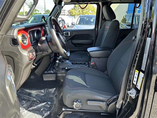 2019 Jeep Wrangler Unlimited Rubicon photo 14