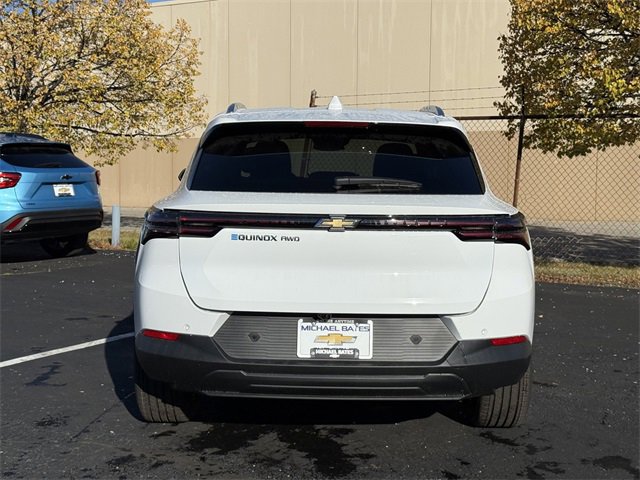 2026 Chevrolet Equinox EV 1LT photo 4