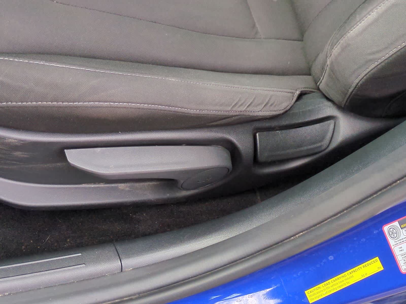 2022 Hyundai Elantra SEL Convenience photo 16