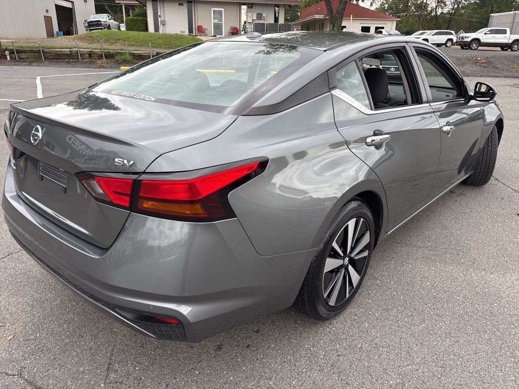 2022 Nissan Altima 2.5 SV photo 4