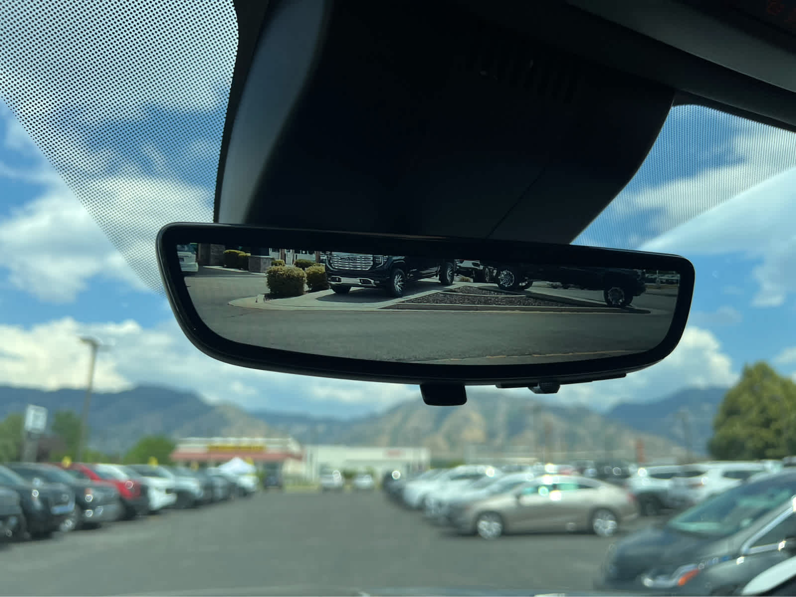2025 Chevrolet Tahoe Premier photo 21