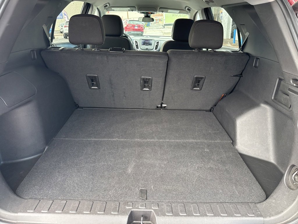 2024 Chevrolet Equinox LT photo 32