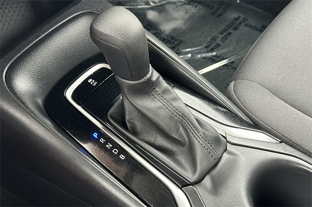 2024 Toyota Corolla LE photo 18