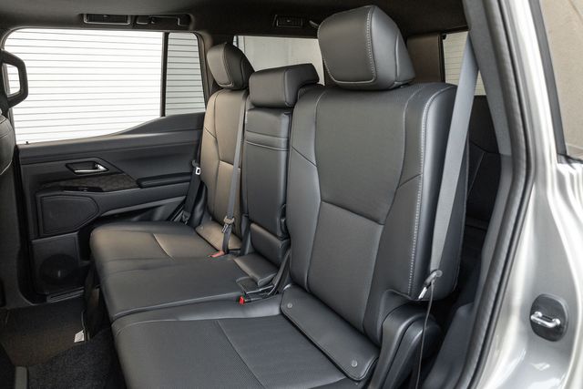 2025 Lexus GX 550 Premium photo 7