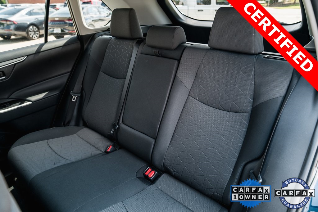 2022 Toyota RAV4 XLE photo 28
