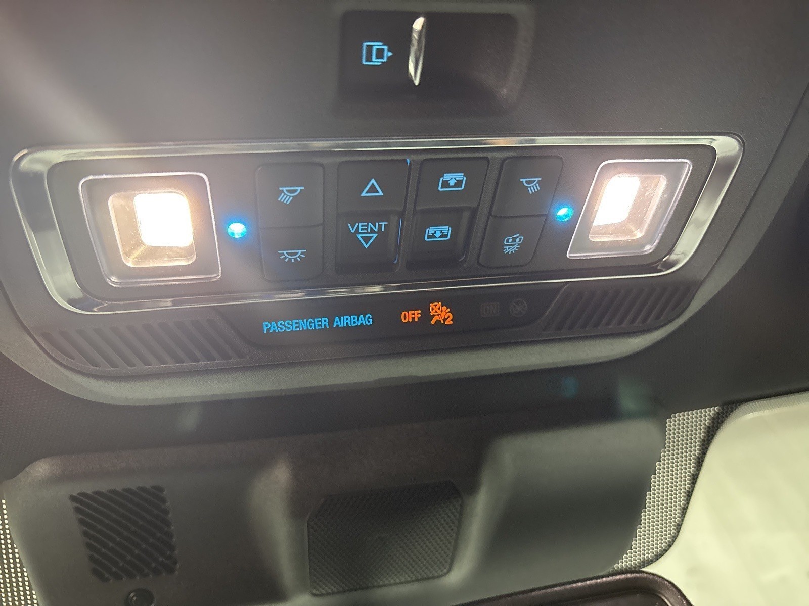 2023 Ford F-150 Raptor photo 18