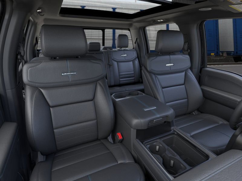 2026 Ford F-450 photo 9