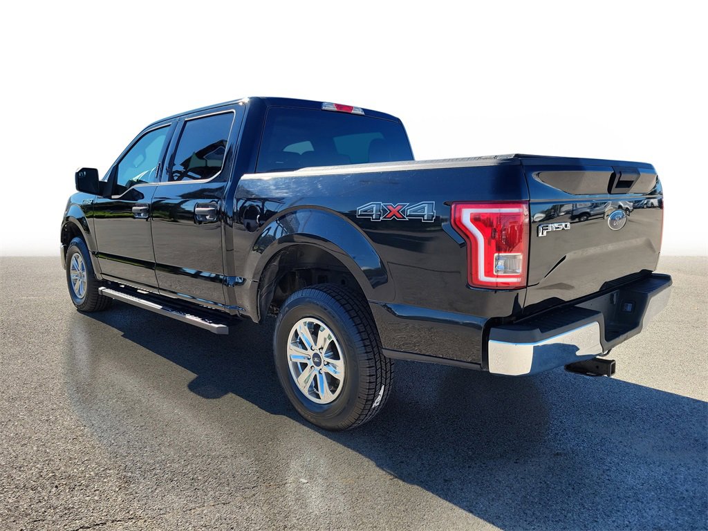 2017 Ford F-150 XLT photo 4