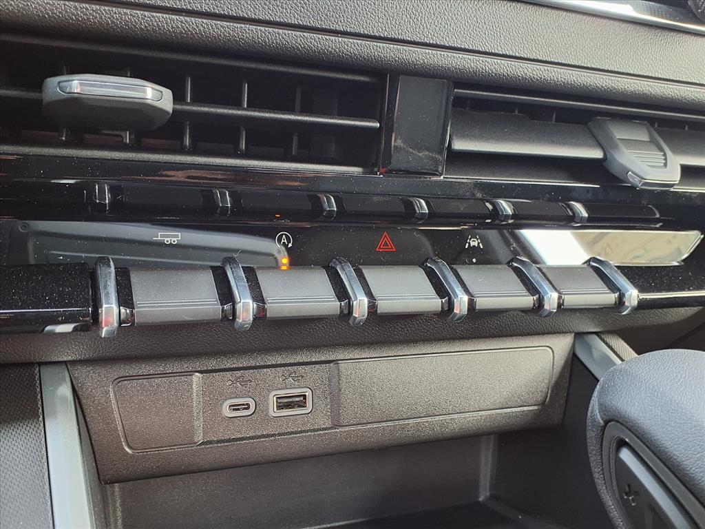 2026 Chevrolet Colorado Work Truck photo 4