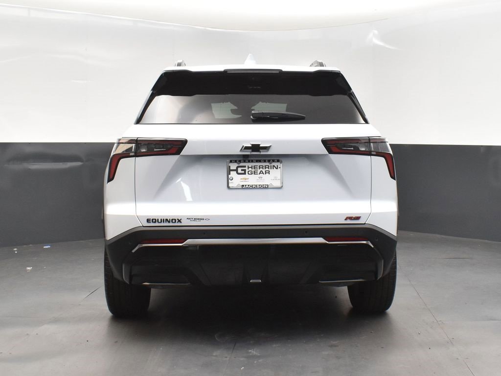 2026 Chevrolet Equinox RS photo 4
