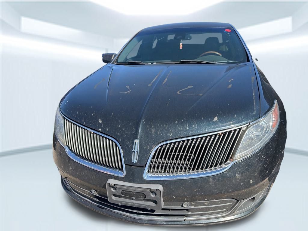 2014 Lincoln MKS Base photo 3